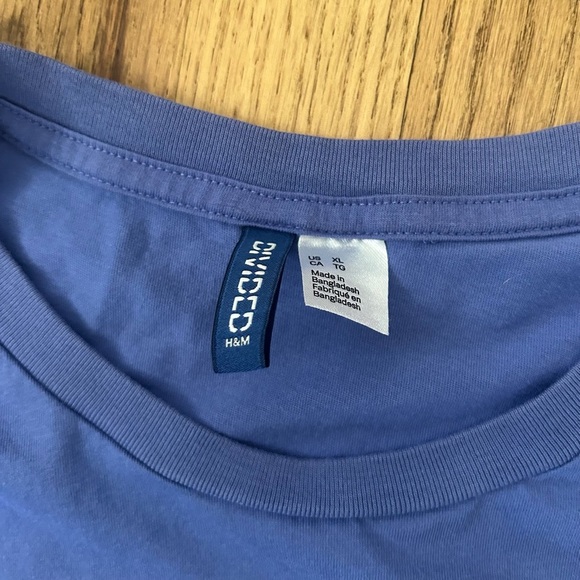 Divided Men’s Graphic Santa Monica Sports Active T-Shirt Sz XL - Picture 3 of 6